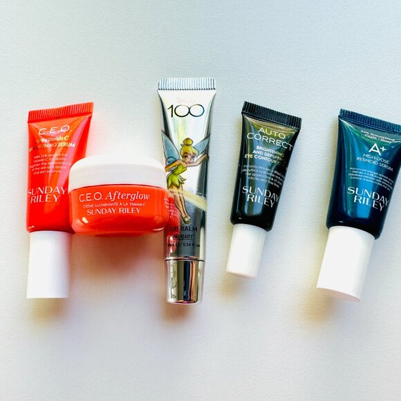 3441 SUNDAY RILEY DELUXE SAMPLE SIZE BUNDLE LOT KIT WITH MAKEUP COSMETIC BAG - Picture 2 of 5